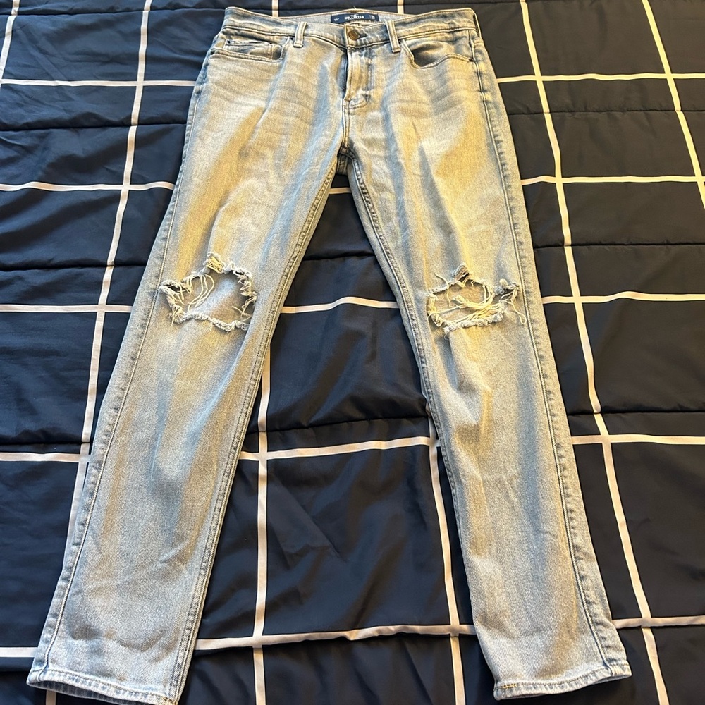 Hollister Epic Flex Taper Jeans (32x32)